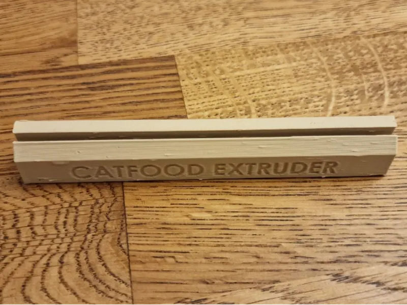 Catfood Extruder