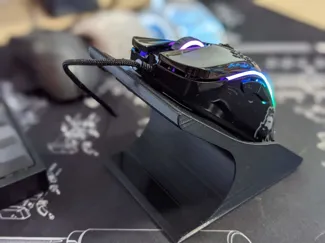 Gaming mouse stand