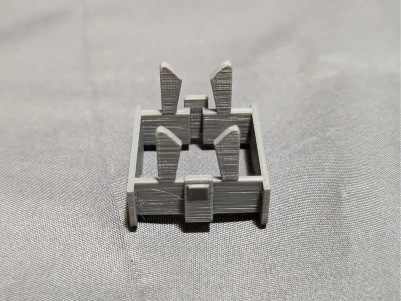Piko GDR E69 frame holder replacement