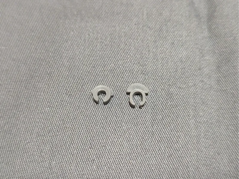 Piko GDR Nohab axle holder replacement