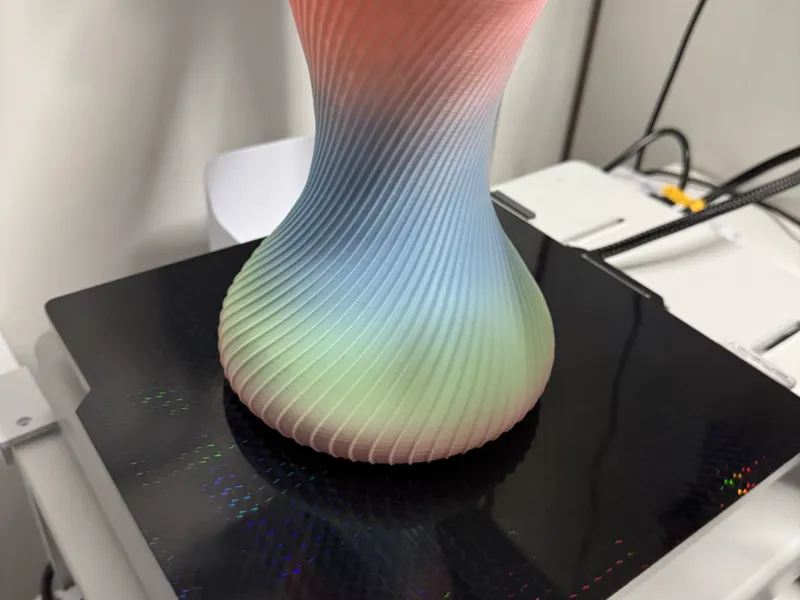 Vaso spirale in PLA multicolore