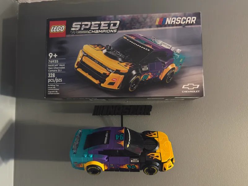 LEG0 Speed Champions NASCAR Camaro ZL1 Wall Mount