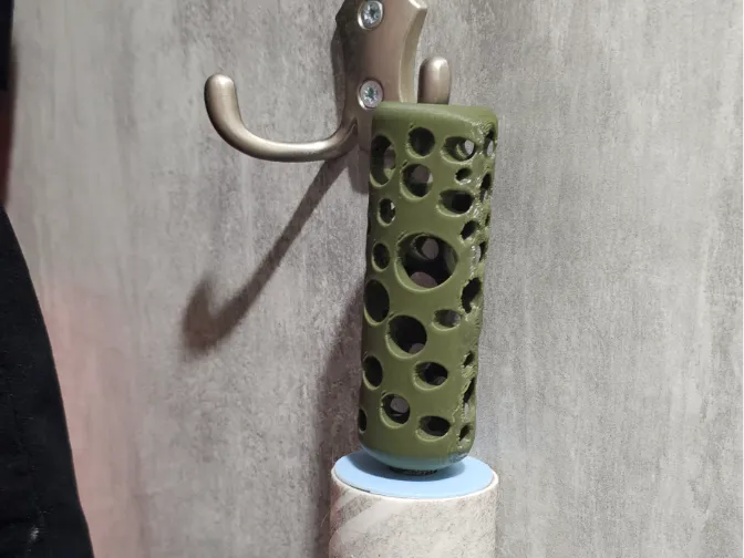 Velcro roller handle
