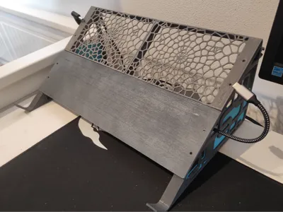 Laptop docking stand - riser