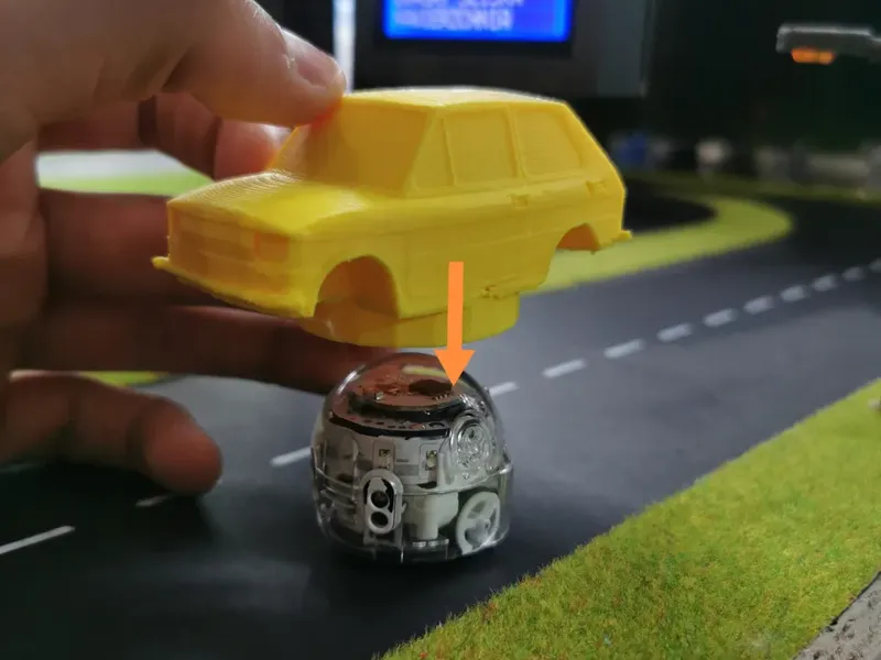 Car Costume/Overlay for Ozobot Eve