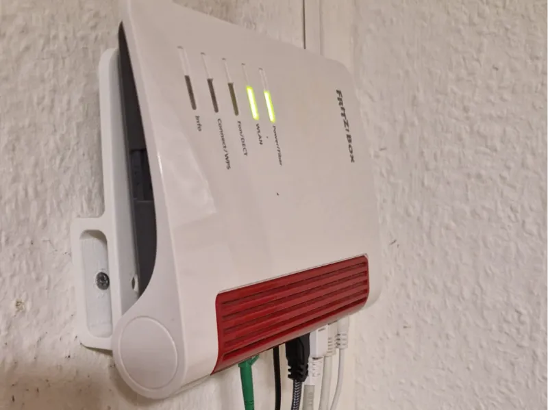 Wandhalterung Fritzbox 5530 fiber