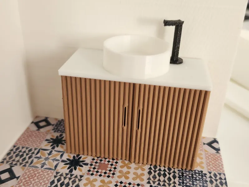 1:15 Scale model luxury bathroom sink, big