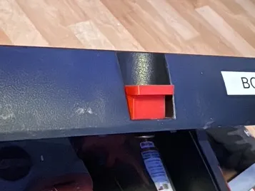Milwaukee Box Griffstück