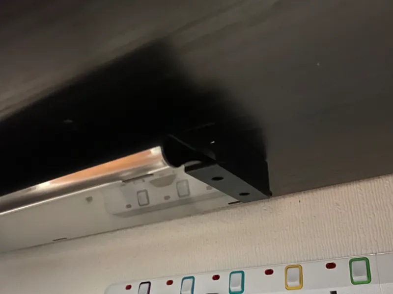 Keyboard Slide Bracket Storage