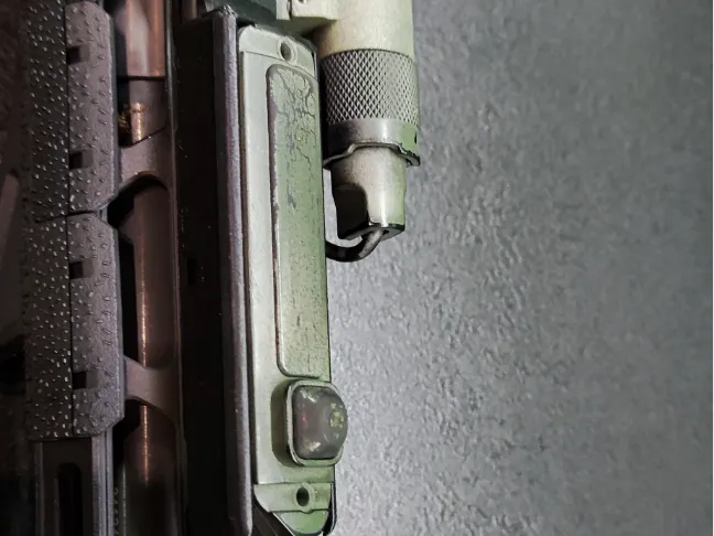 Light remote control holder (M-lok no rail)