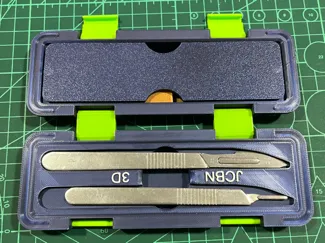 Scalpel case