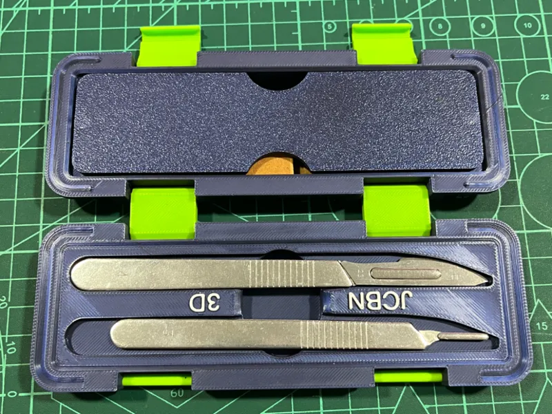 Scalpel case