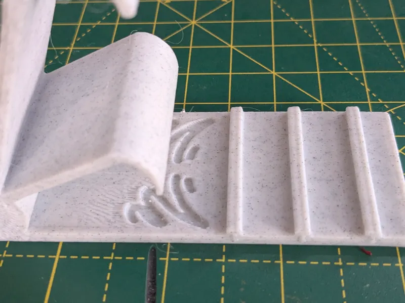 universal phone stand