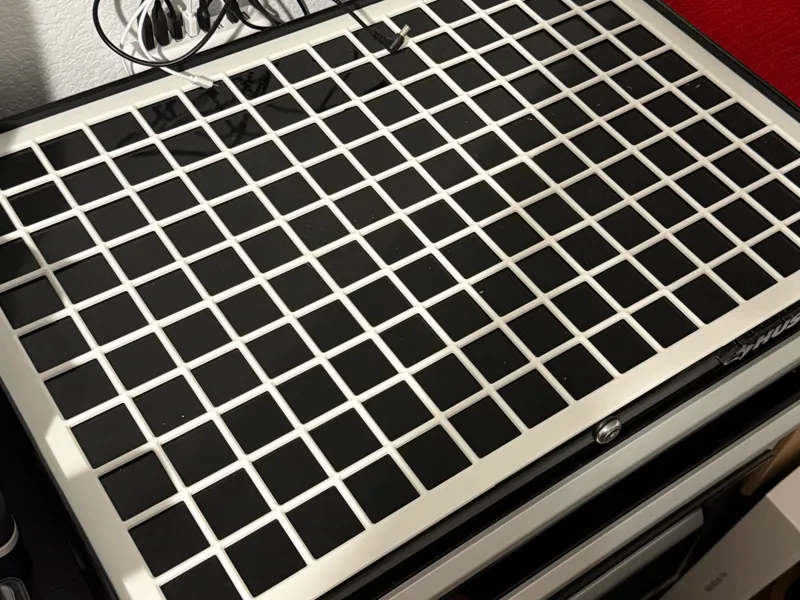 Husky Gridfinity Baseplate 4-Drawer Cabinet - V1