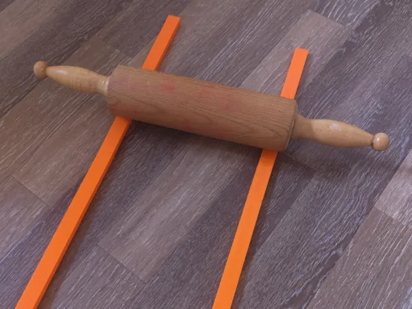 Rouleau à pâte feuilletée à épaisseur guidée