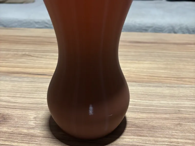 Schlichte Vase