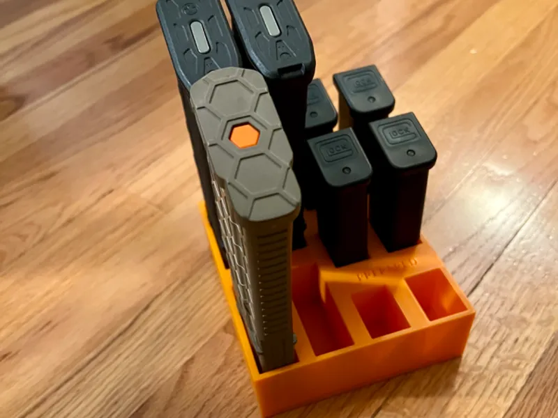 Glock G19 and AR15 Mag Holder