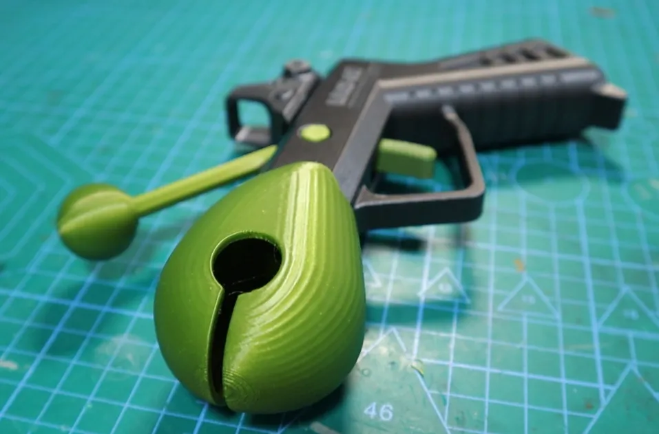Cyberpunk Merit Wooden Fish Gun Fidget Toy by 蒙野骨手 - MakerWorld