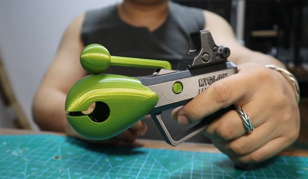 Cyberpunk Merit Wooden Fish Gun Fidget Toy by 蒙野骨手 - MakerWorld