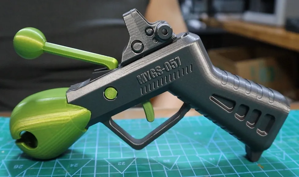 Cyberpunk Merit Wooden Fish Gun Fidget Toy by 蒙野骨手 - MakerWorld