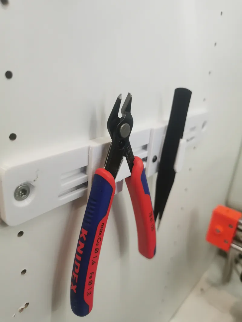 Modular Toolbar for Encolsure