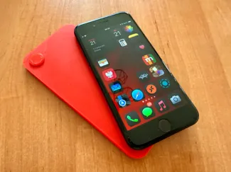 iPhone 16e