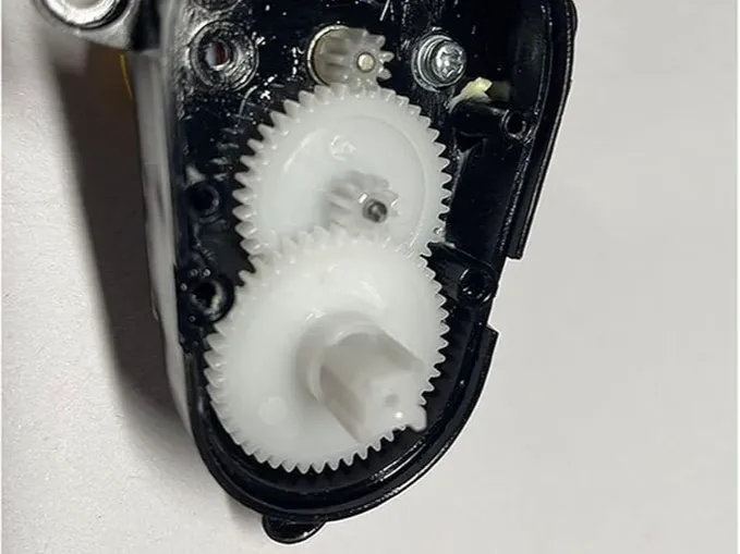 Eufy 11S side brush gears