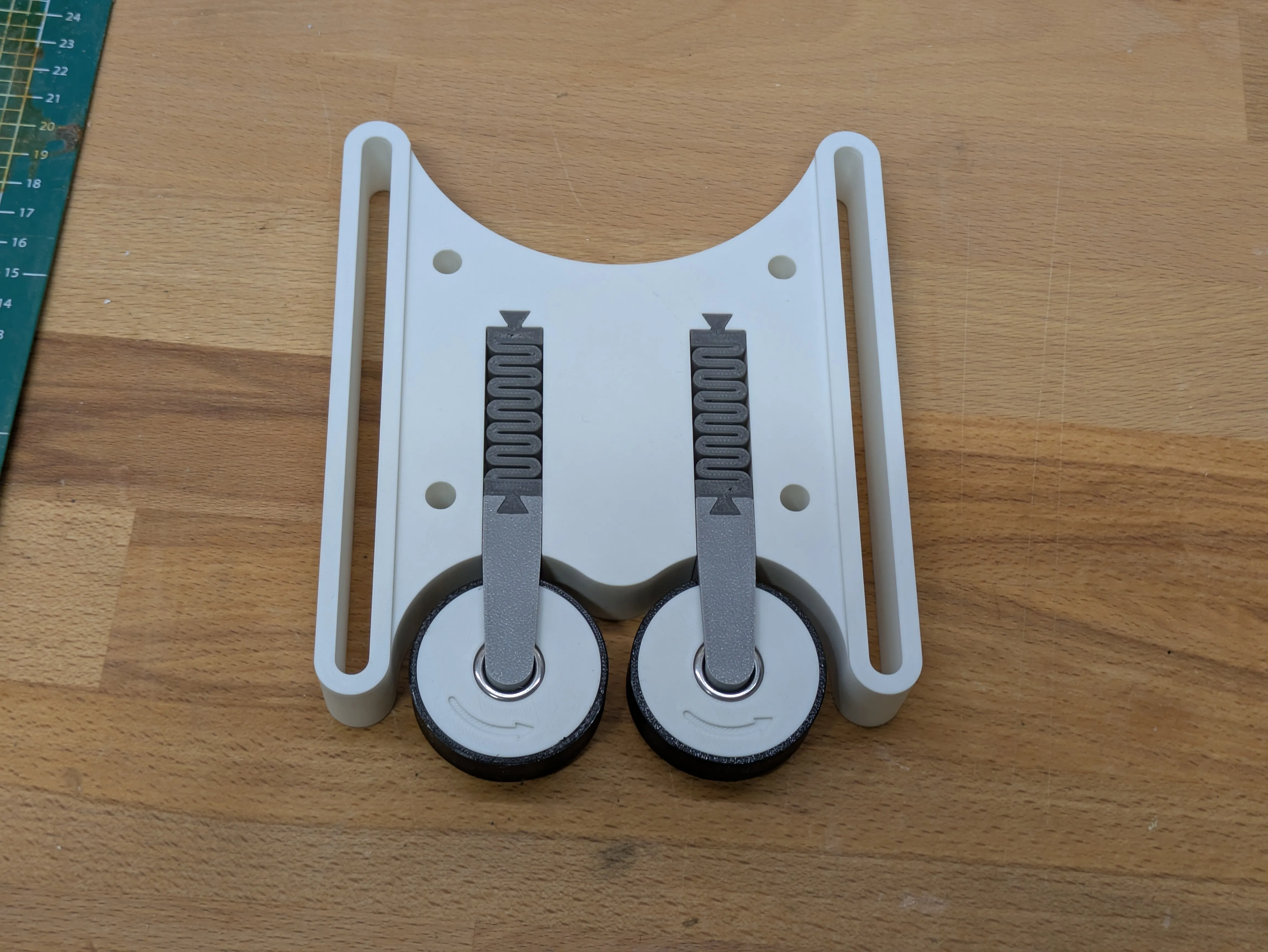 One-way Roller Guide for Table Saw & Router Table by Claymuh MakerWorld ...