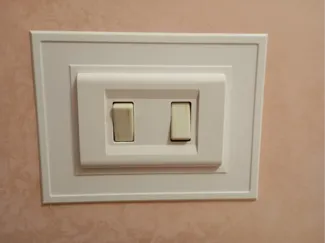 cornice interuttore 