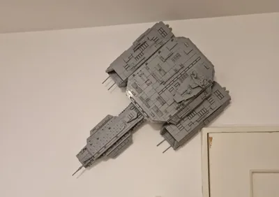 Bluebrixx Levitarus Wall Mount