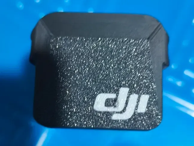DJI AIR 3/3S 电池仓防尘盖