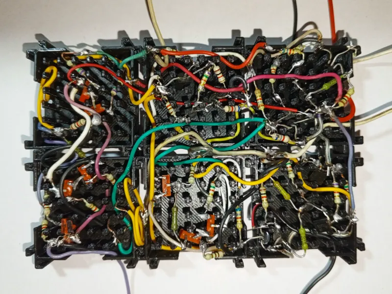 Mounting plate for soldered components