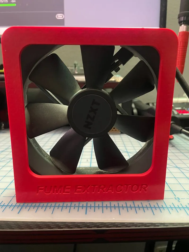 Simple 120mm fan holder
