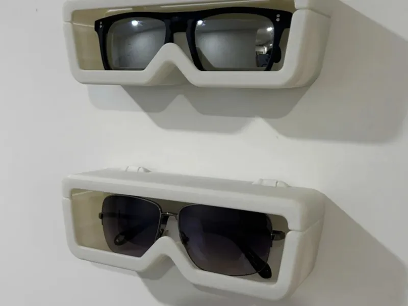 Wall hanging glasses storage box
