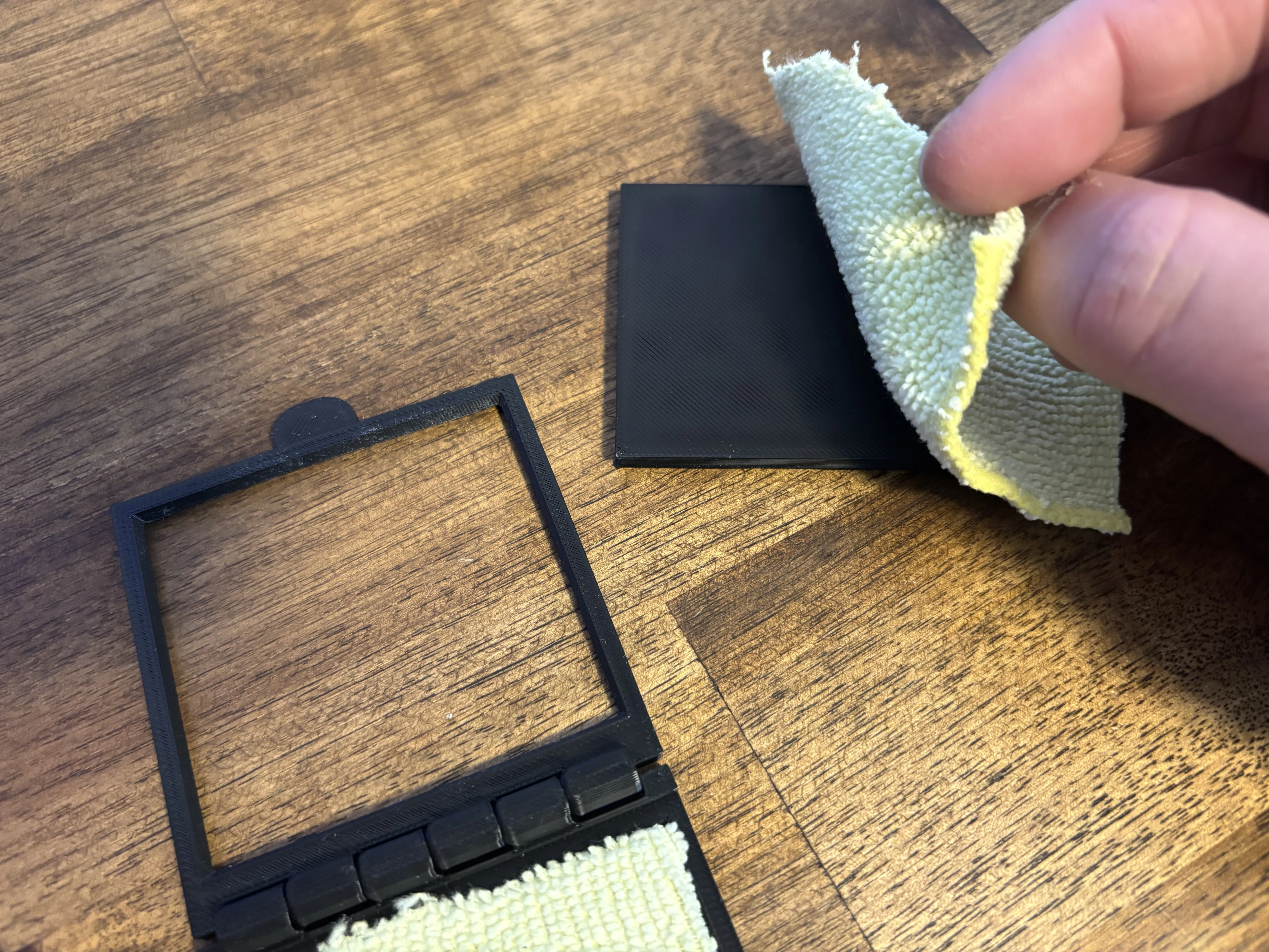 Guitar String Cleaning Tool by Kevin2706 - MakerWorld