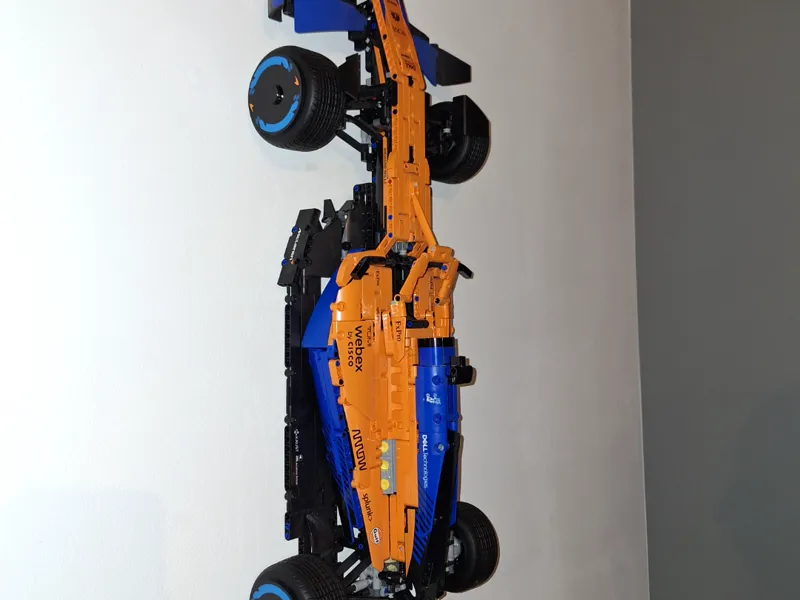 Hanger for the Mclaren  F1 car
