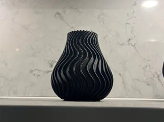 Swirly vase