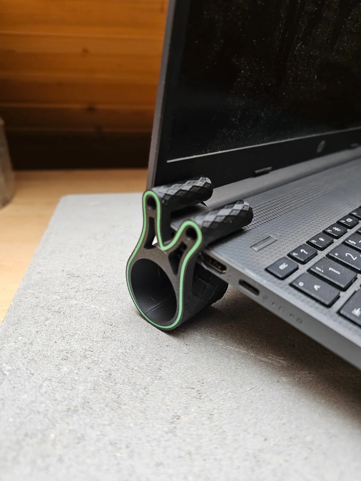 Laptop Riser with Design Inlays - Free 3D Print Model - MakerWorld