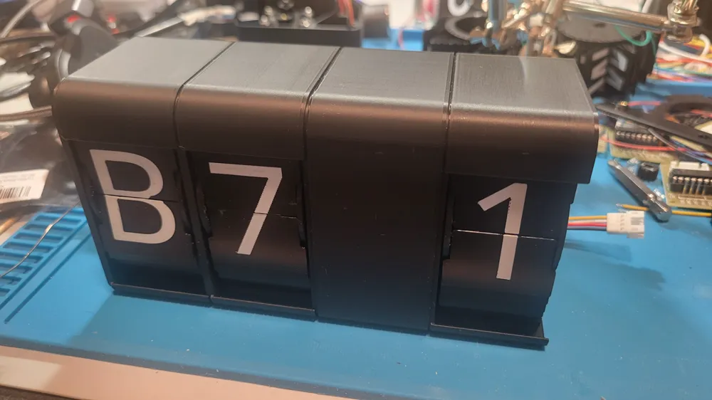 Split Flap Display - Blank spacer Remixed by Jordan Hoff MakerWorld ...