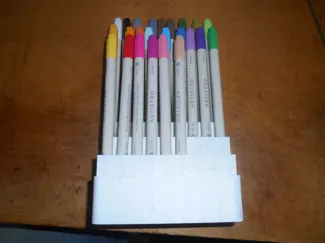 36 Acrylic pen holder in slanted steps