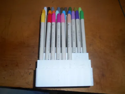 36 Acrylic pen holder in slanted steps