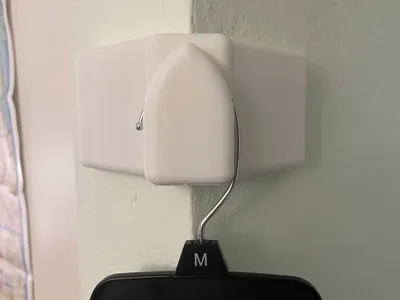 magnetic corner hook (for clothing hanger)