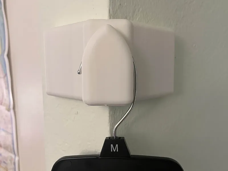 magnetic corner hook (for clothing hanger)