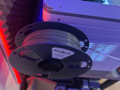 Filament spool holder on the printer