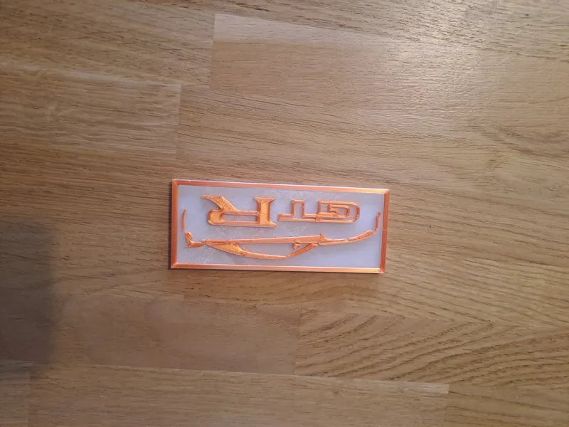 Plaque gtr35 en relief