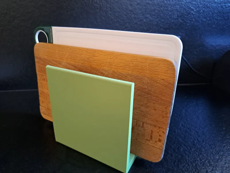 Cuttingboard-holder