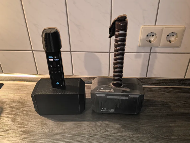 Thors Hammer in Originalgröße als Fire TV