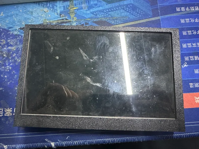 便携7寸显示器框架