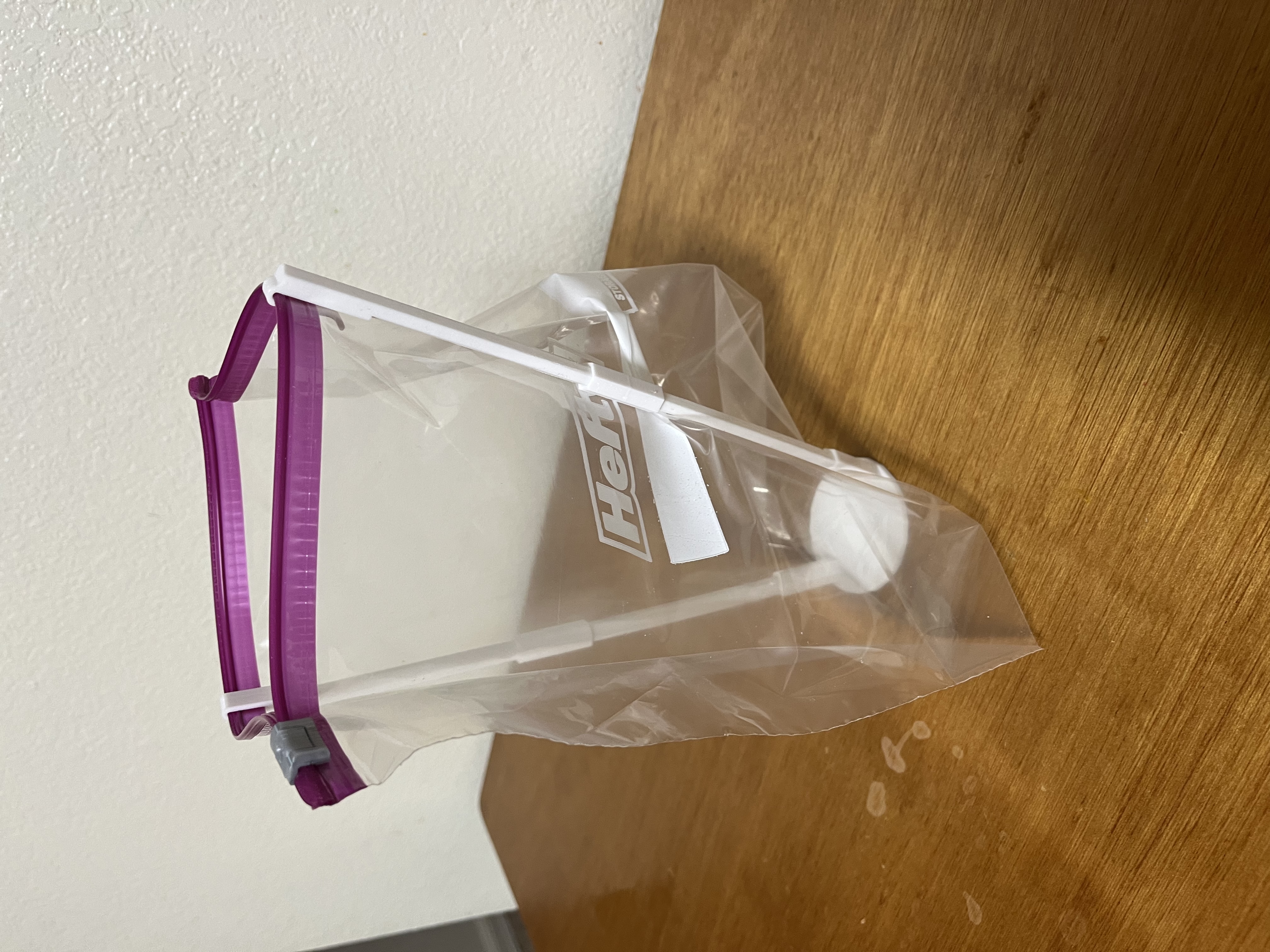 Gallon/Sandwich Bag Holder