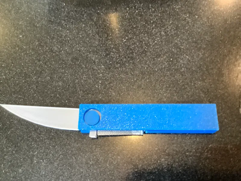 pocket knife